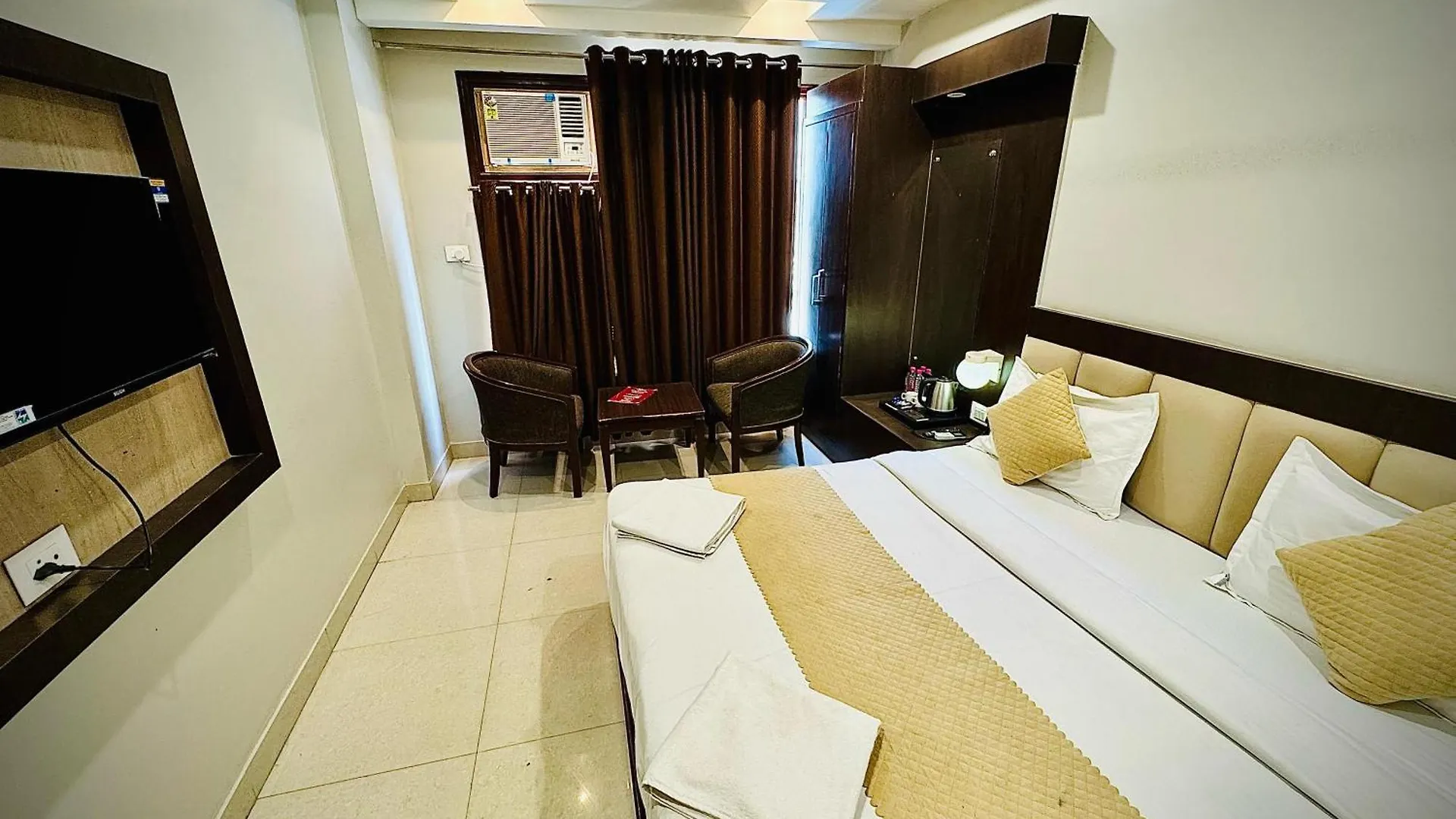 فندق Grand Continental فاراناسي